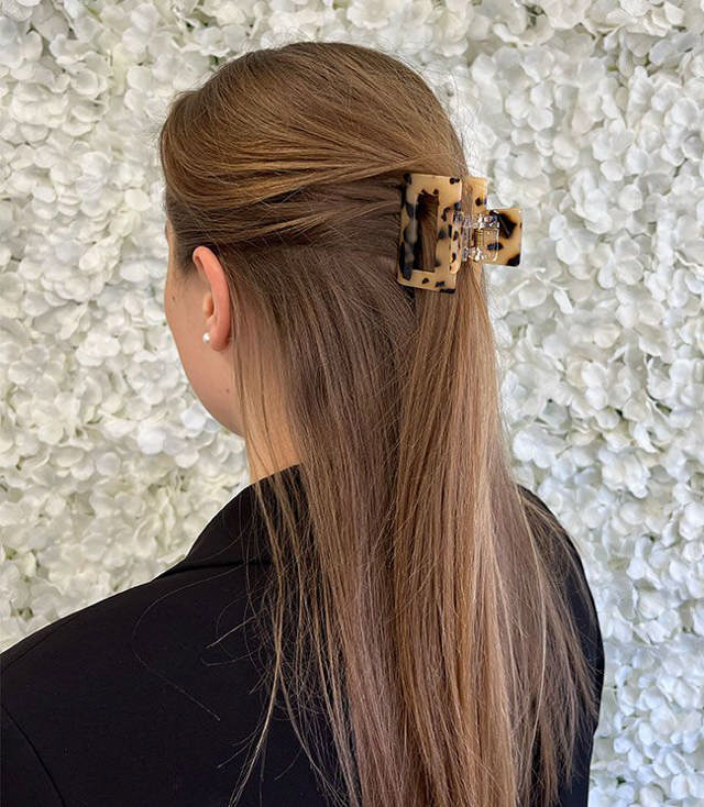 JA-NI Hair Accessories - Hair Clamps Sofia, The Light Amber