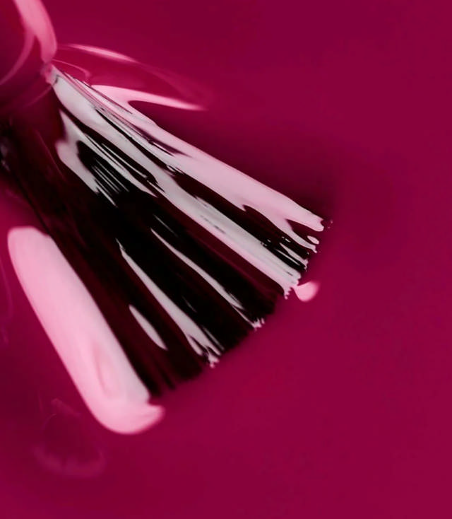 Le Mini Macaron Single Gel Polish Bisous Magenta, 10 ml.