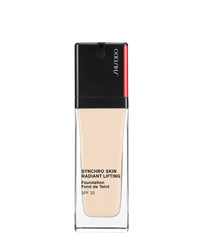 Shiseido Synchro Skin Radiant Foundation 120 Ivory, 30 ml.